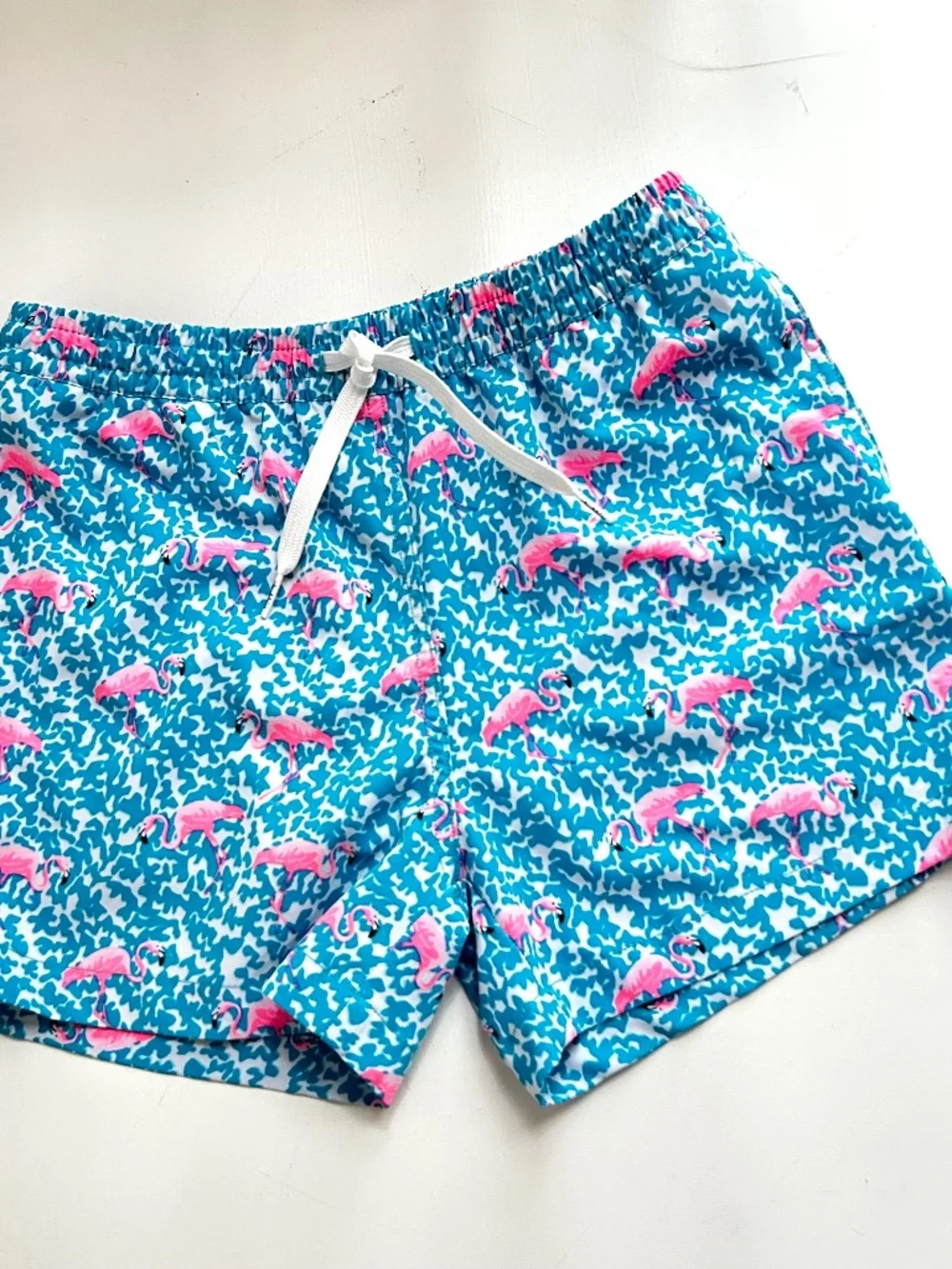 Chubbies The Domingos Flamingos Boys Swim Trunks Youth M 10/12 Mesh Lined